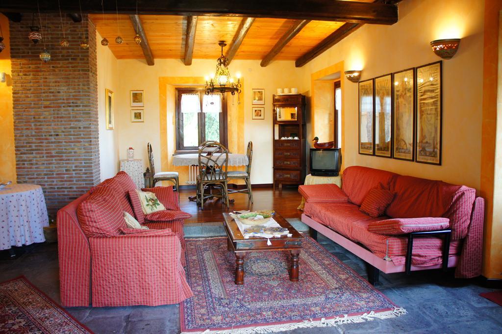 Feudo Algerazzi Villa Zafferana Etnea Room photo